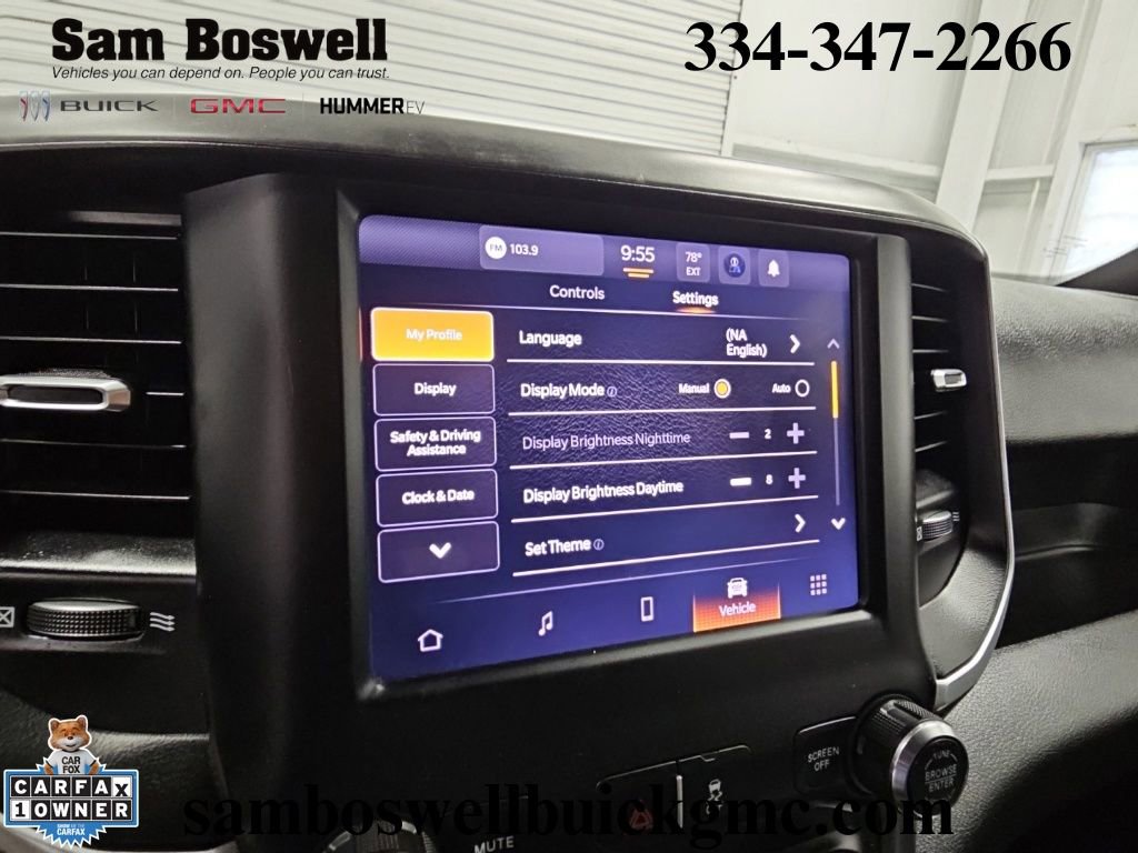 Used 2022 RAM 2500 Big Horn w/ Cold Weather Group AWD/4WD image 15