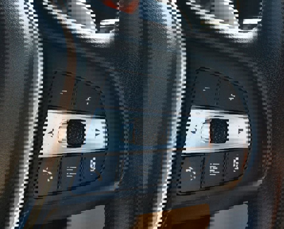 Used 2021 BMW X3 xDrive30i w/ Premium Package image 12