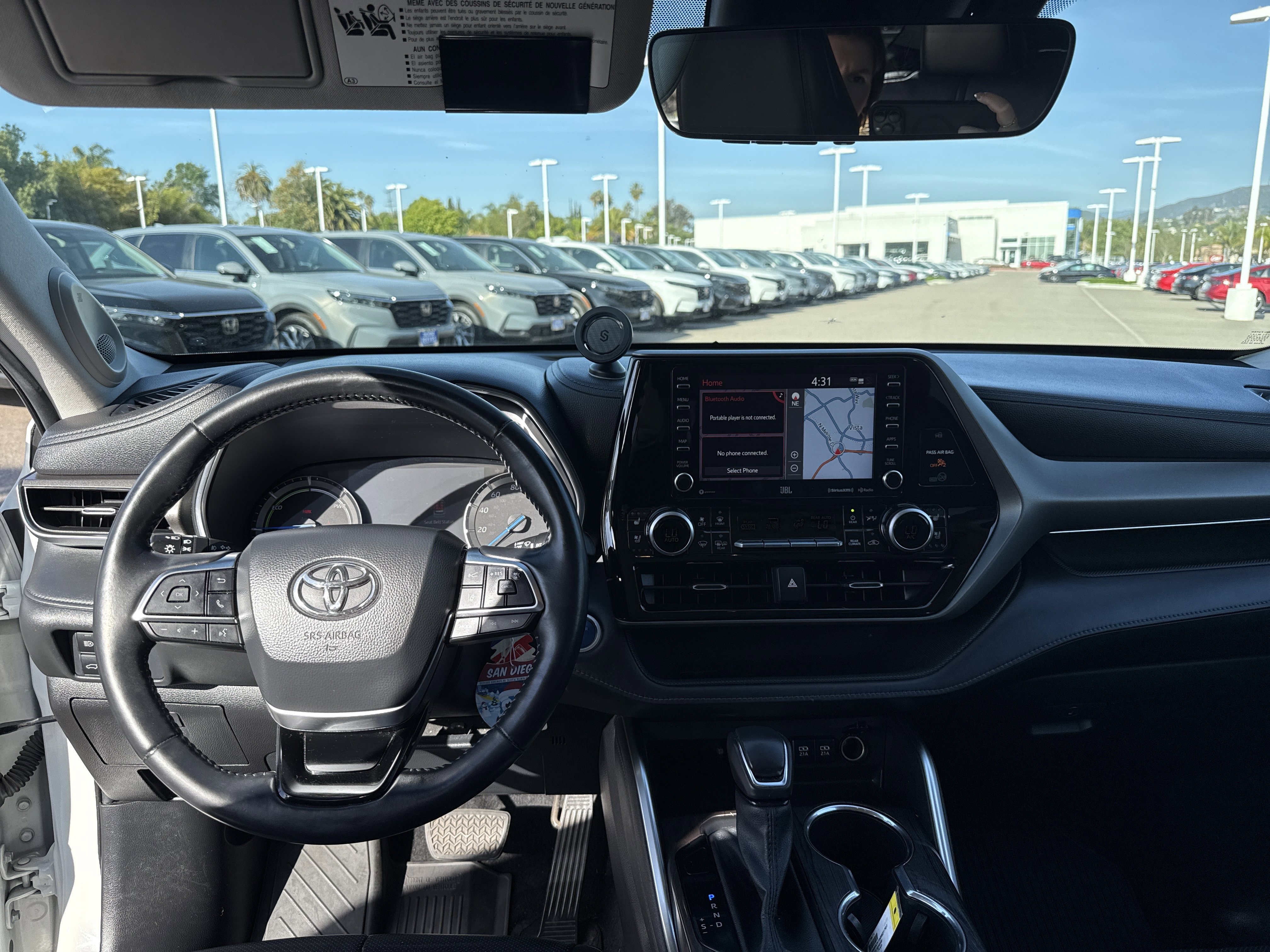 Used 2021 Toyota Highlander Limited image 17