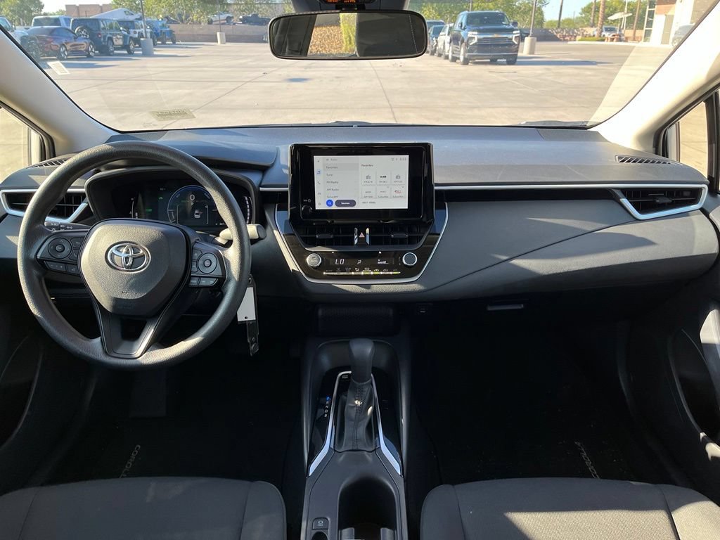 Used 2026 Toyota Corolla LE FWD image 12