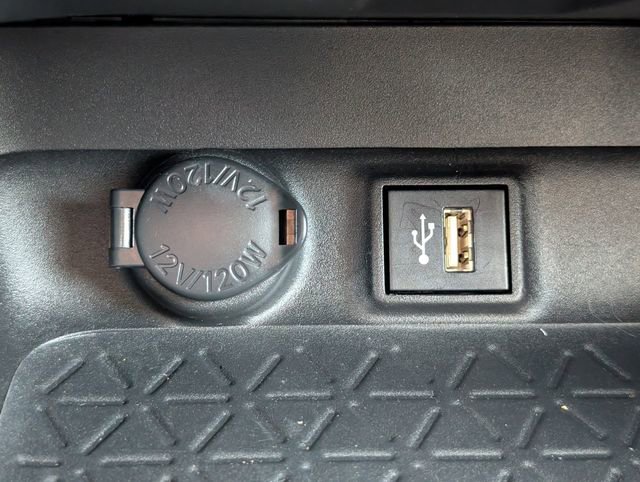 Used 2023 Toyota RAV4 XLE Premium image 20