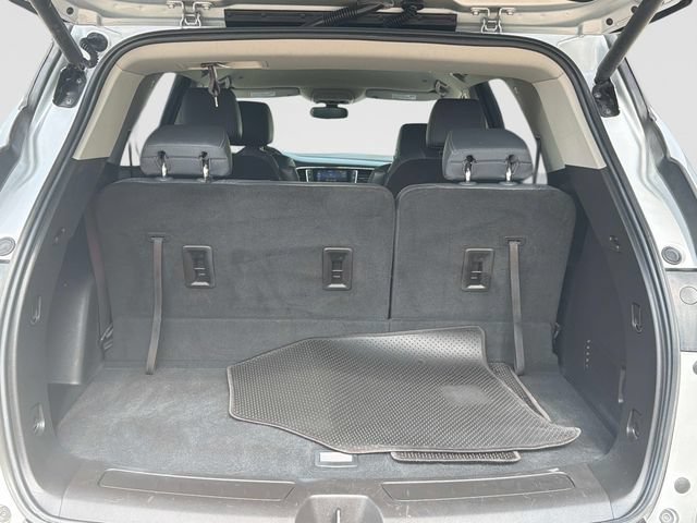 Used 2021 Buick Enclave Essence AWD/4WD image 12