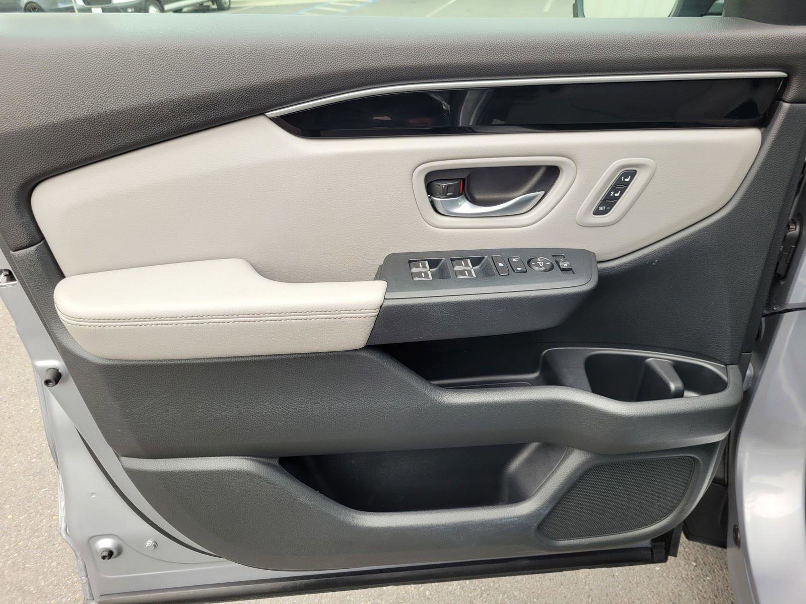 Used 2023 Honda Pilot EX-L image 21