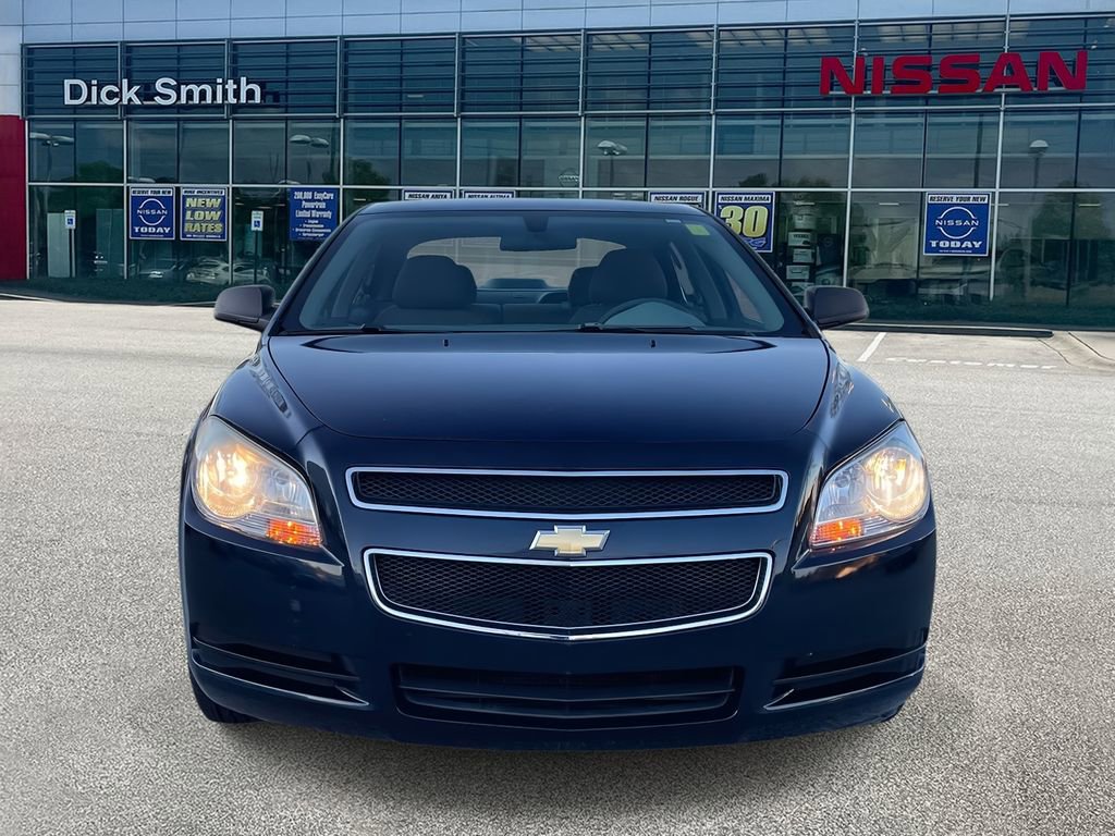 Used 2011 Chevrolet Malibu LS image 2