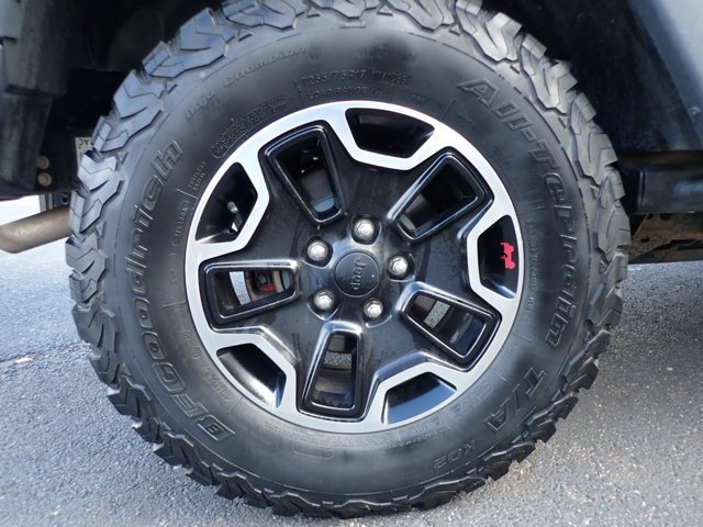 Used 2014 Jeep Wrangler Rubicon AWD/4WD image 7