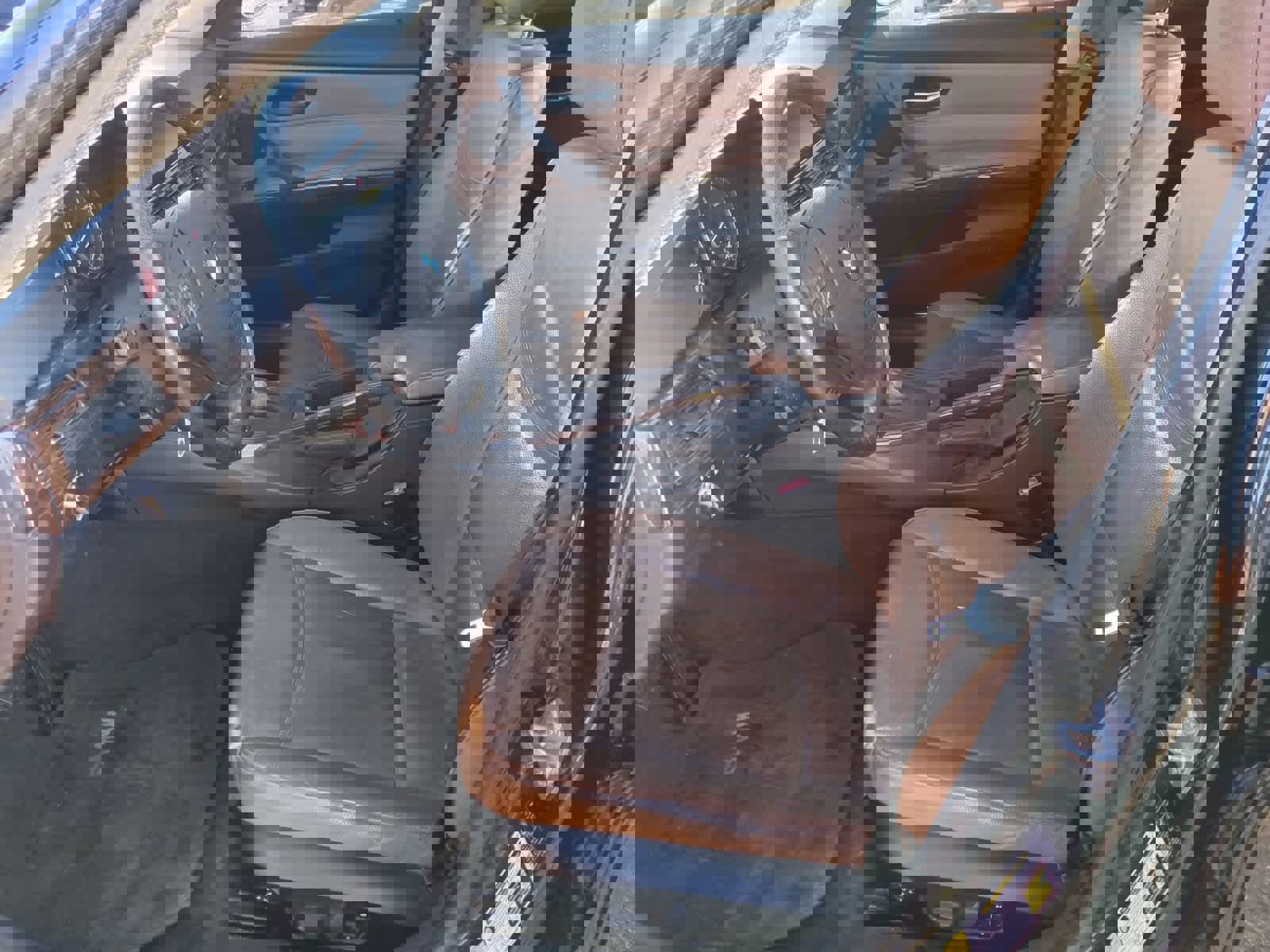 Used 2010 BMW 328i xDrive Sedan image 16