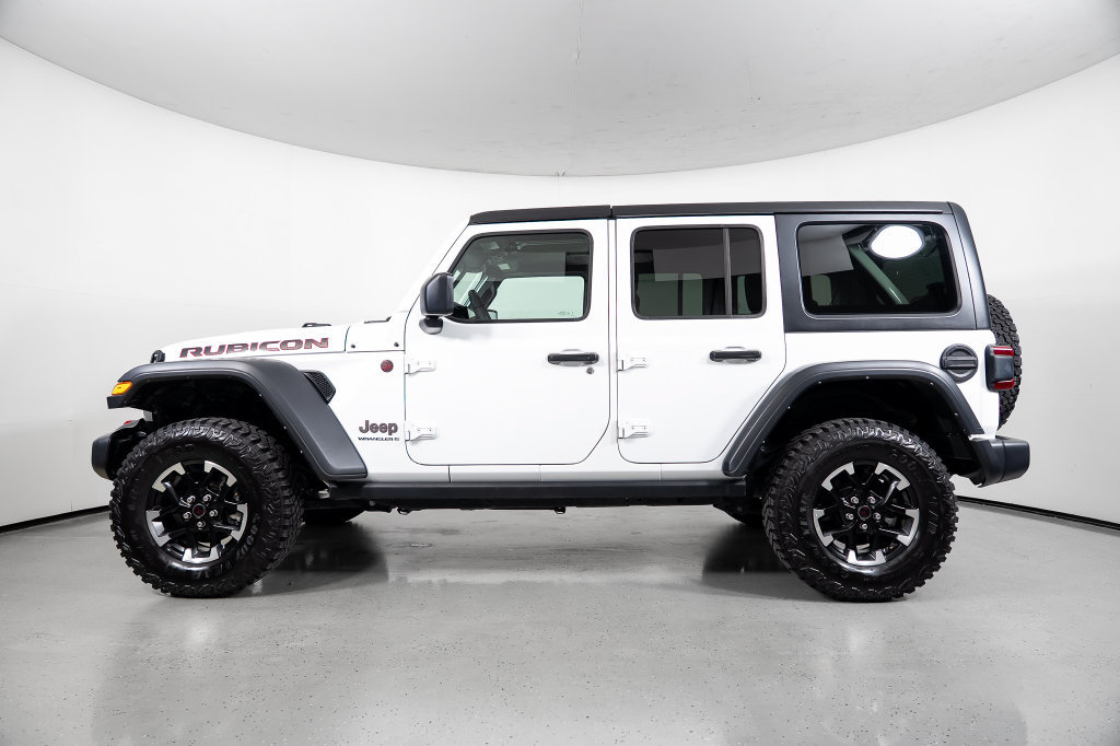 Used 2025 Jeep Wrangler Unlimited Rubicon AWD/4WD image 13