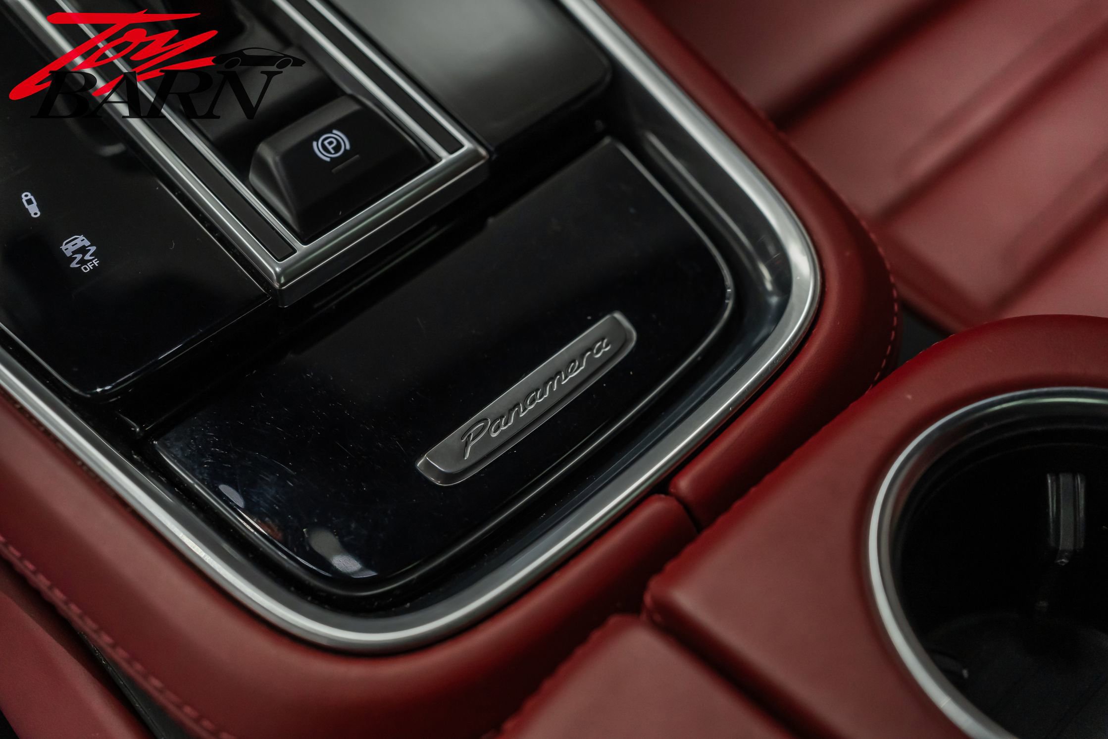 Used 2020 Porsche Panamera GTS image 45