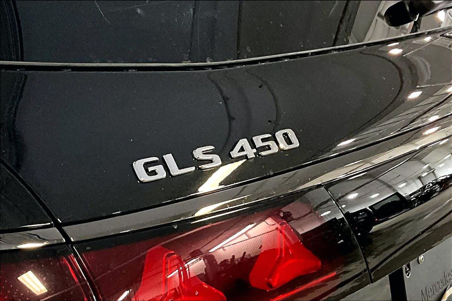 New 2027 Mercedes-Benz GLS 450 4MATIC image 7