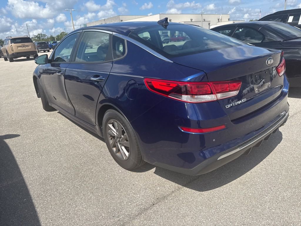 Used 2020 Kia Optima LX FWD image 7