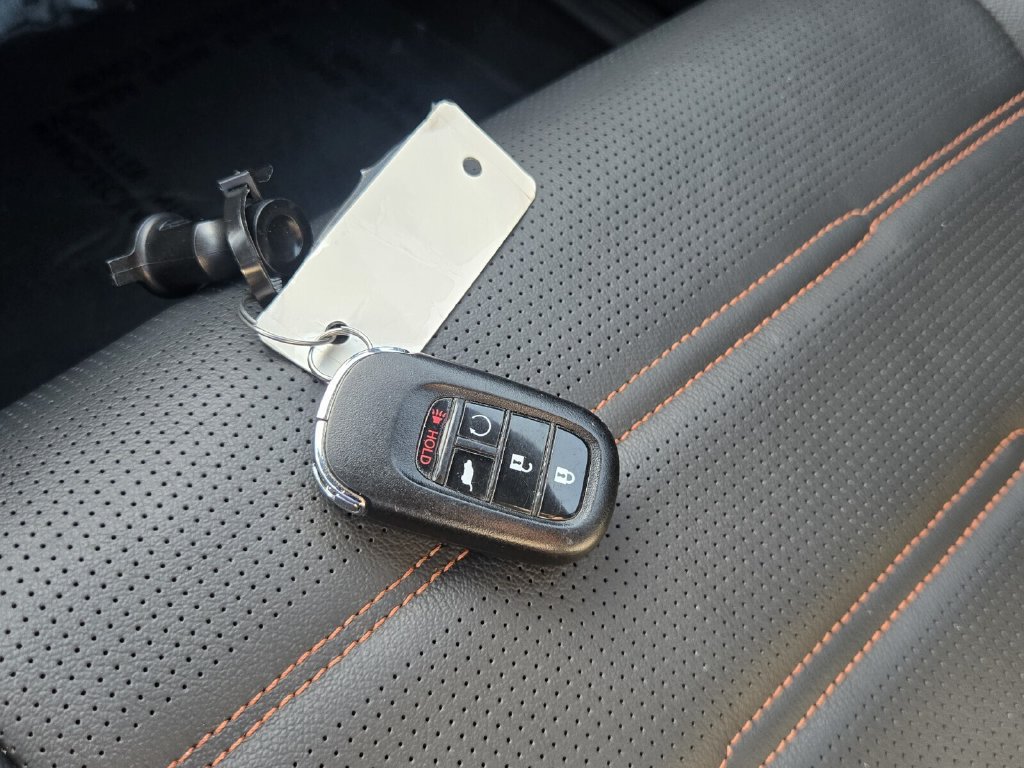 Certified 2025 Honda CR-V Sport-L image 18