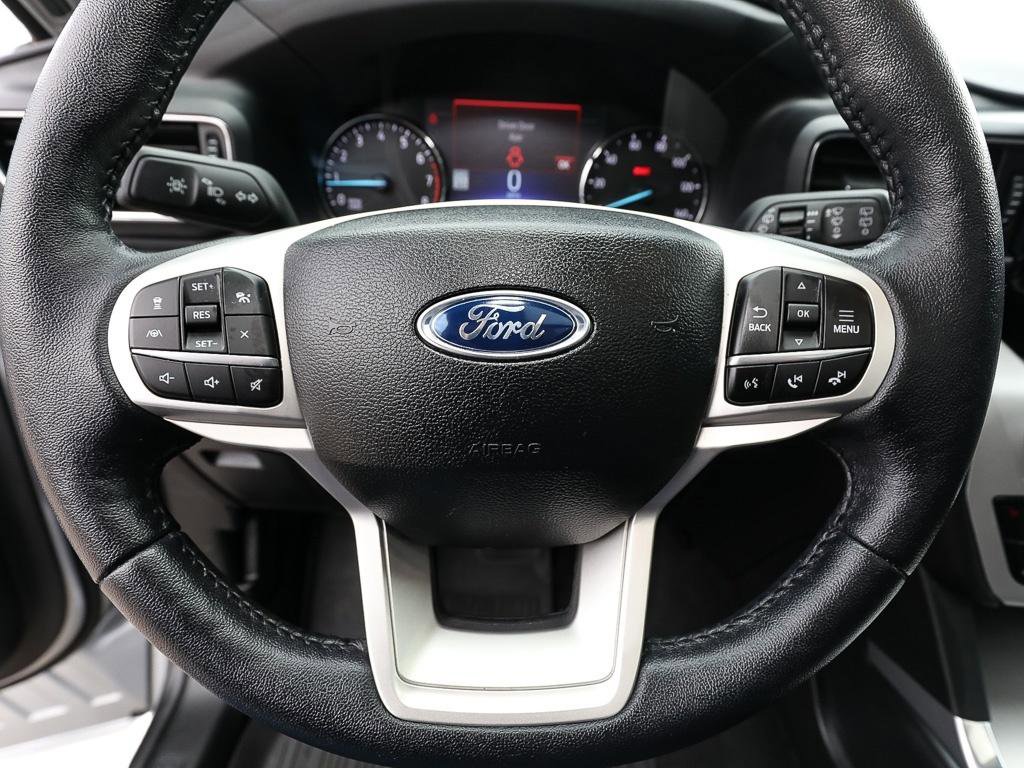 Used 2023 Ford Explorer XLT w/ Equipment Group 202A image 14