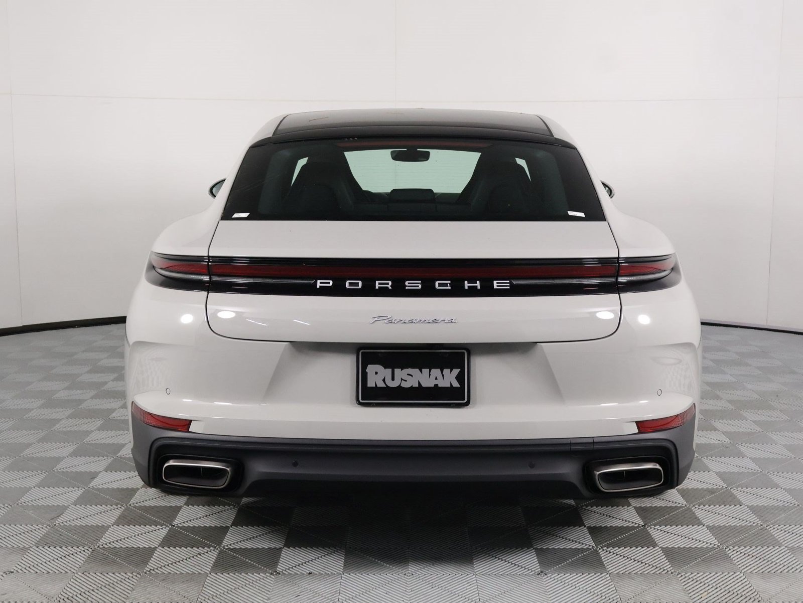 New 2026 Porsche Panamera RWD image 6