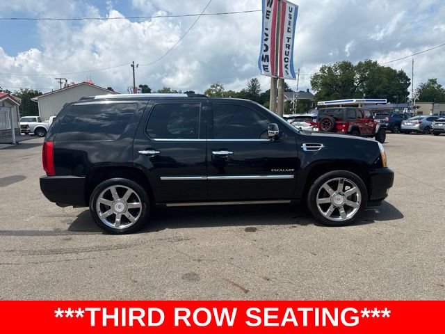 Used 2011 Cadillac Escalade Premium AWD/4WD image 2
