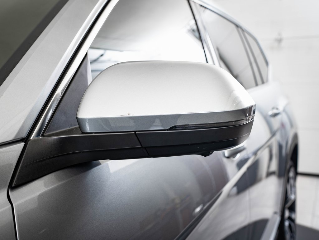 Used 2021 Volkswagen Atlas SEL Premium image 15