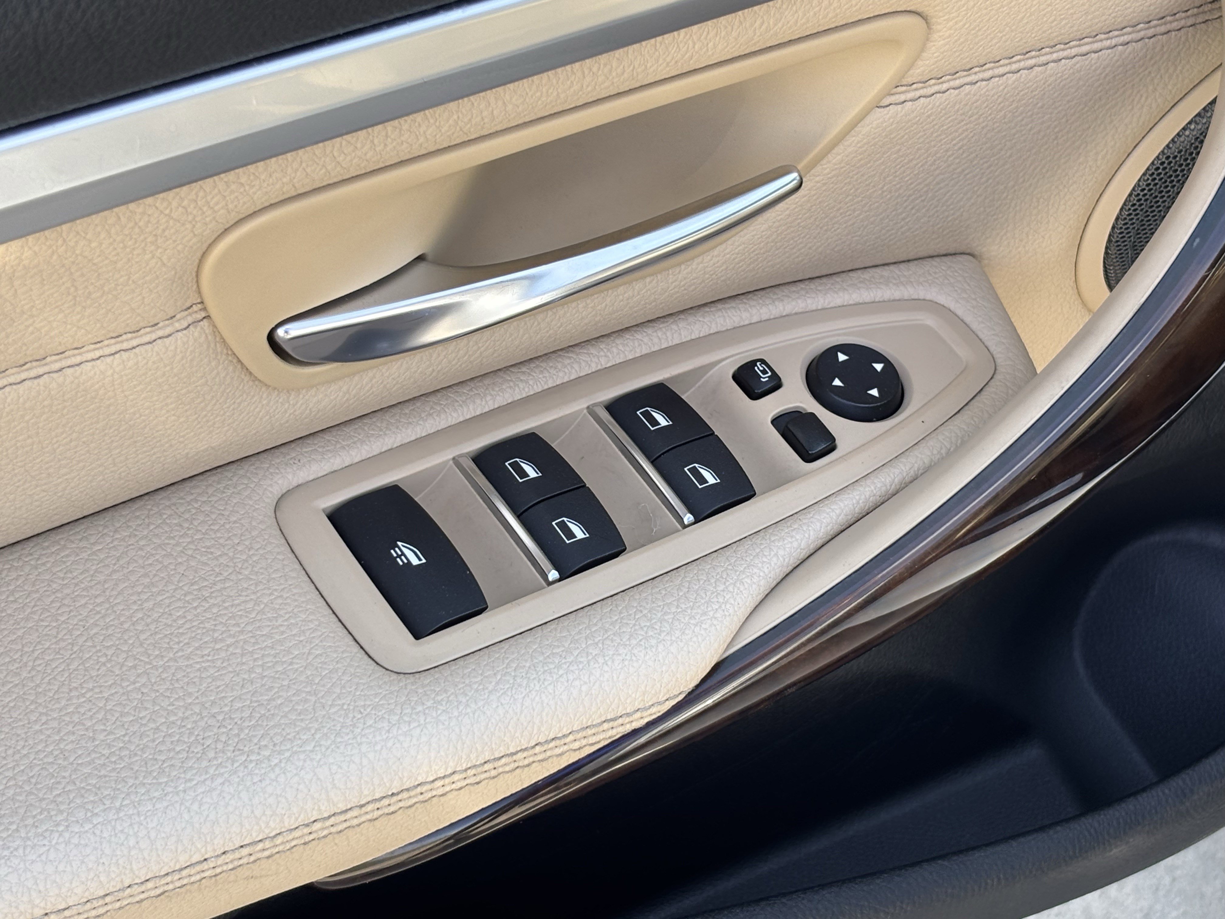 Used 2018 BMW 440i Convertible image 15