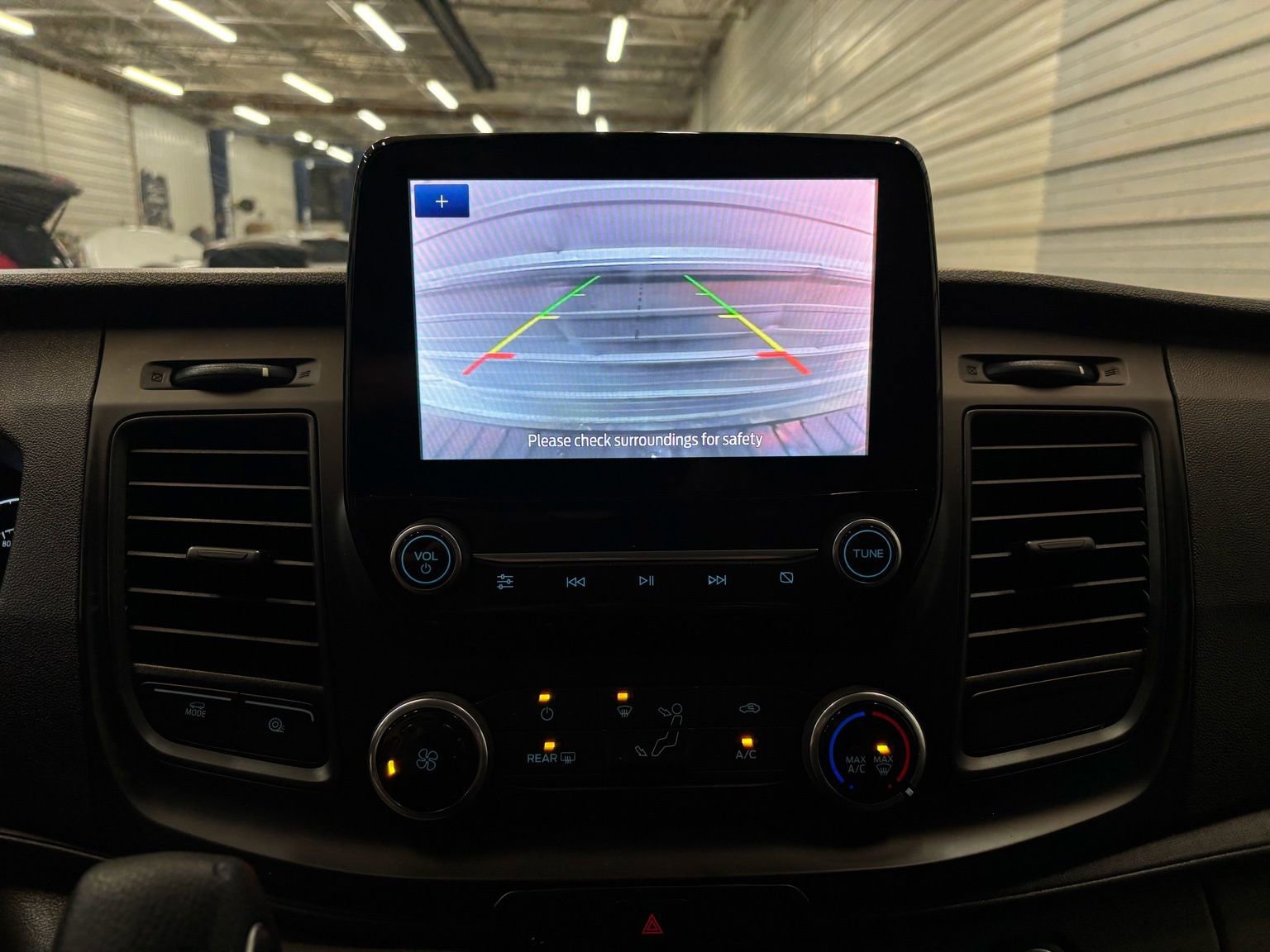 Used 2020 Ford Transit 150 XL image 21