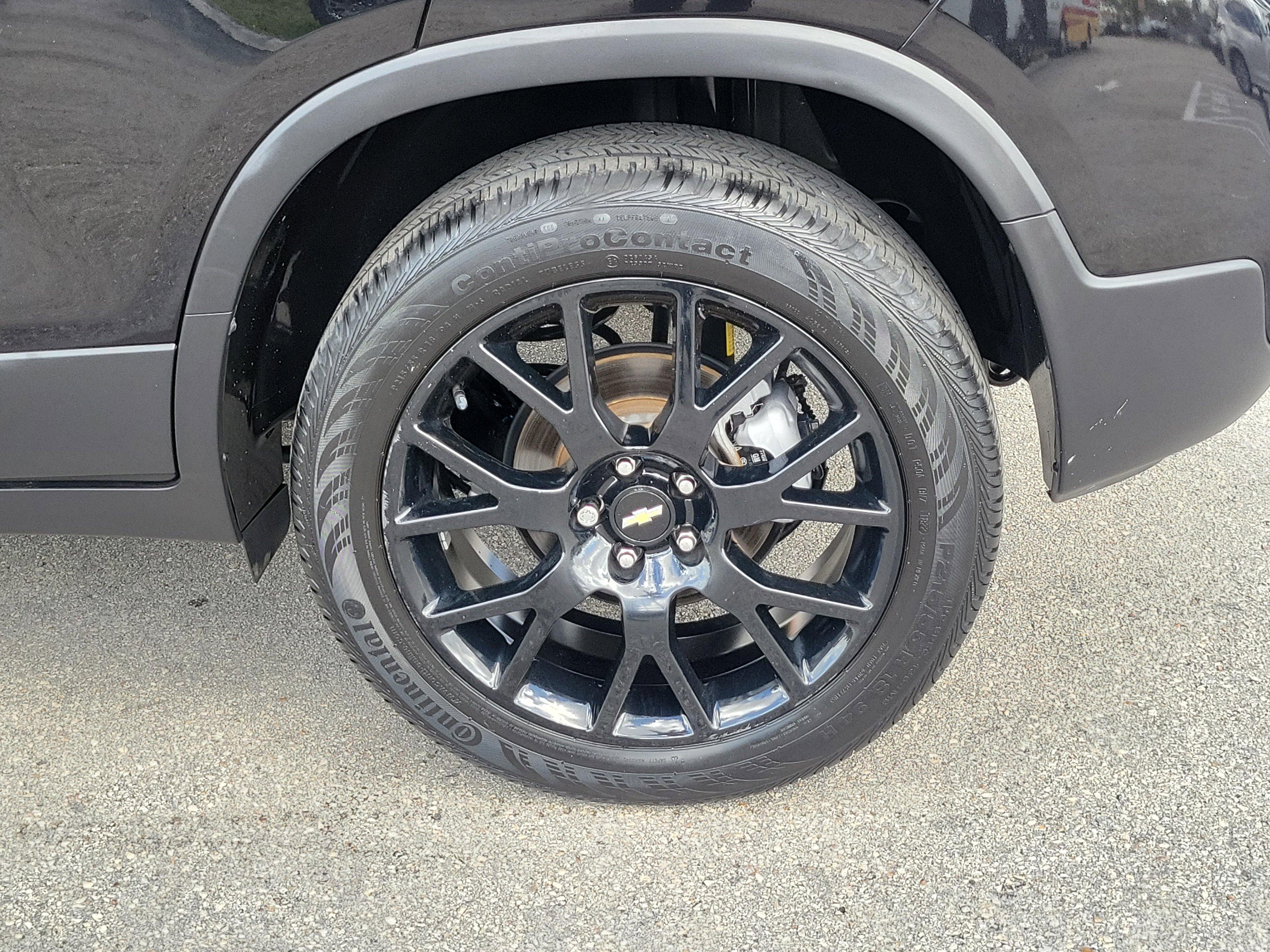 Used 2022 Chevrolet Trax LT w/ Midnight Edition image 26