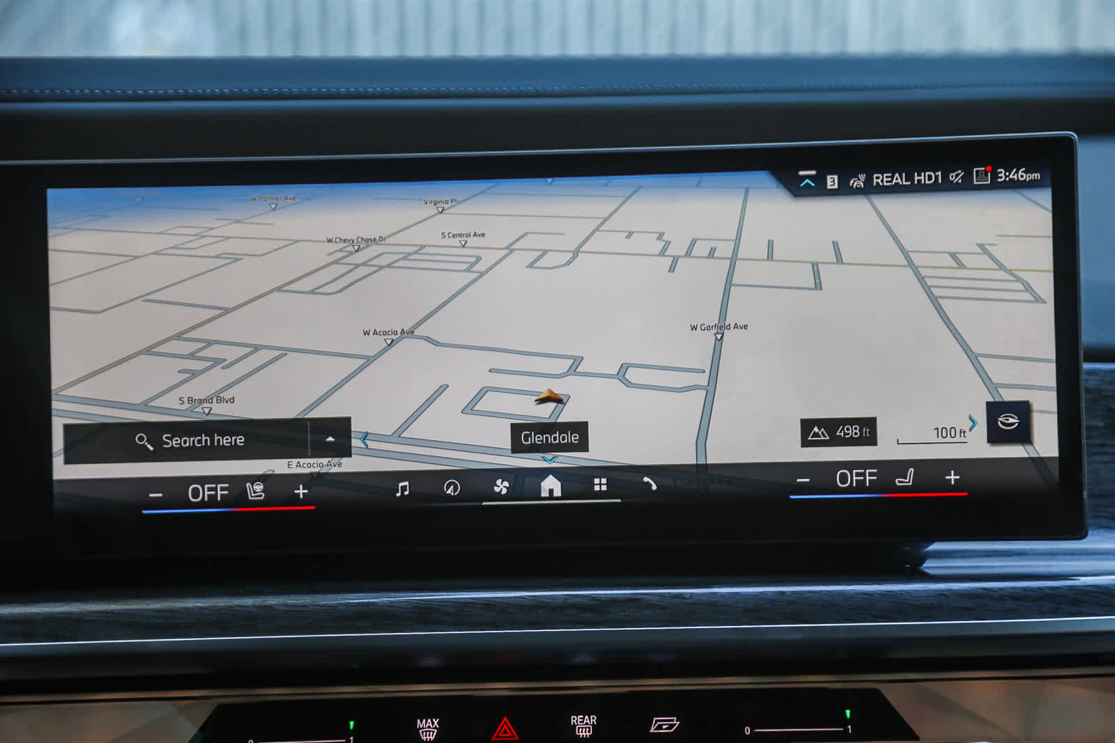 Used 2026 BMW 750e xDrive 750e xDrive w/ Premium Package image 11