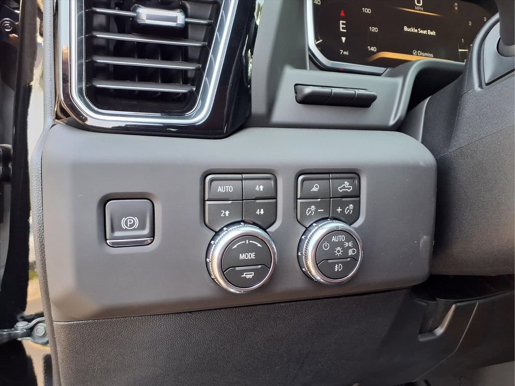 New 2026 GMC Sierra 2500 Denali Ultimate w/ LPO, Black Badging Package AWD/4WD image 14