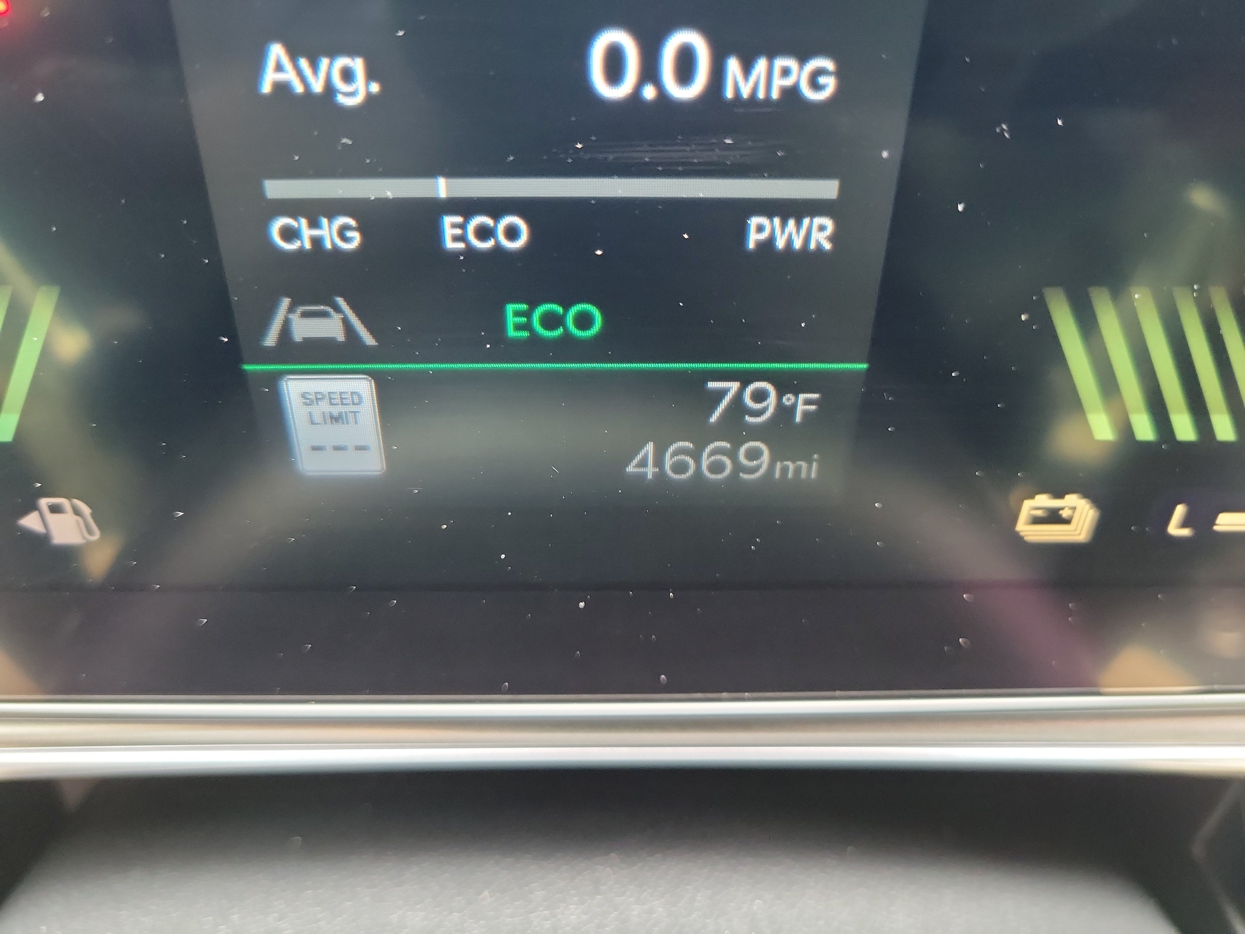 Certified 2025 Kia Sorento EX FWD image 27
