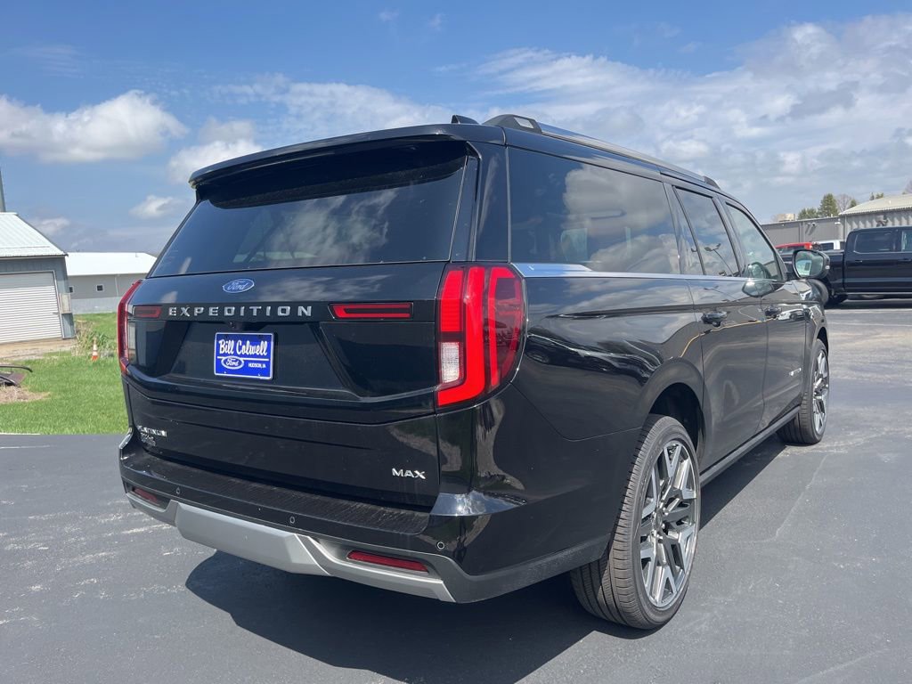 New 2026 Ford Expedition Max Platinum w/ Platinum Ultimate Package AWD/4WD image 3