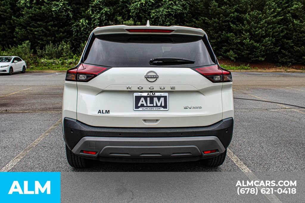 Used 2023 Nissan Rogue SV AWD/4WD image 9