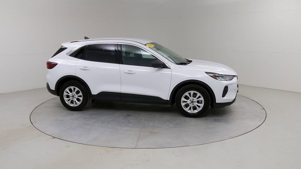 Certified 2023 Ford Escape Active image 11