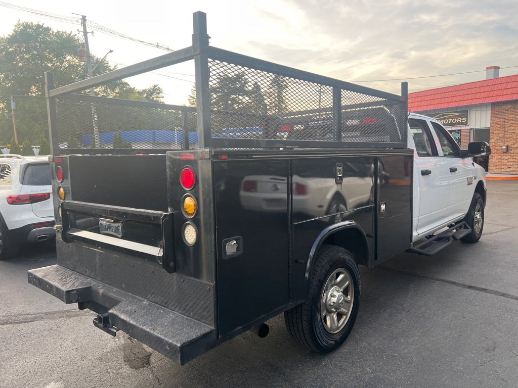 Used 2016 RAM 3500 Tradesman w/ Chrome Appearance Group image 5