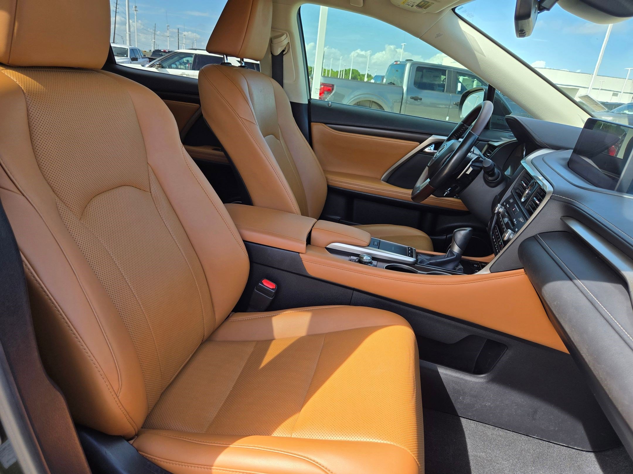 Used 2021 Lexus RX 450h AWD w/ Premium Package image 34