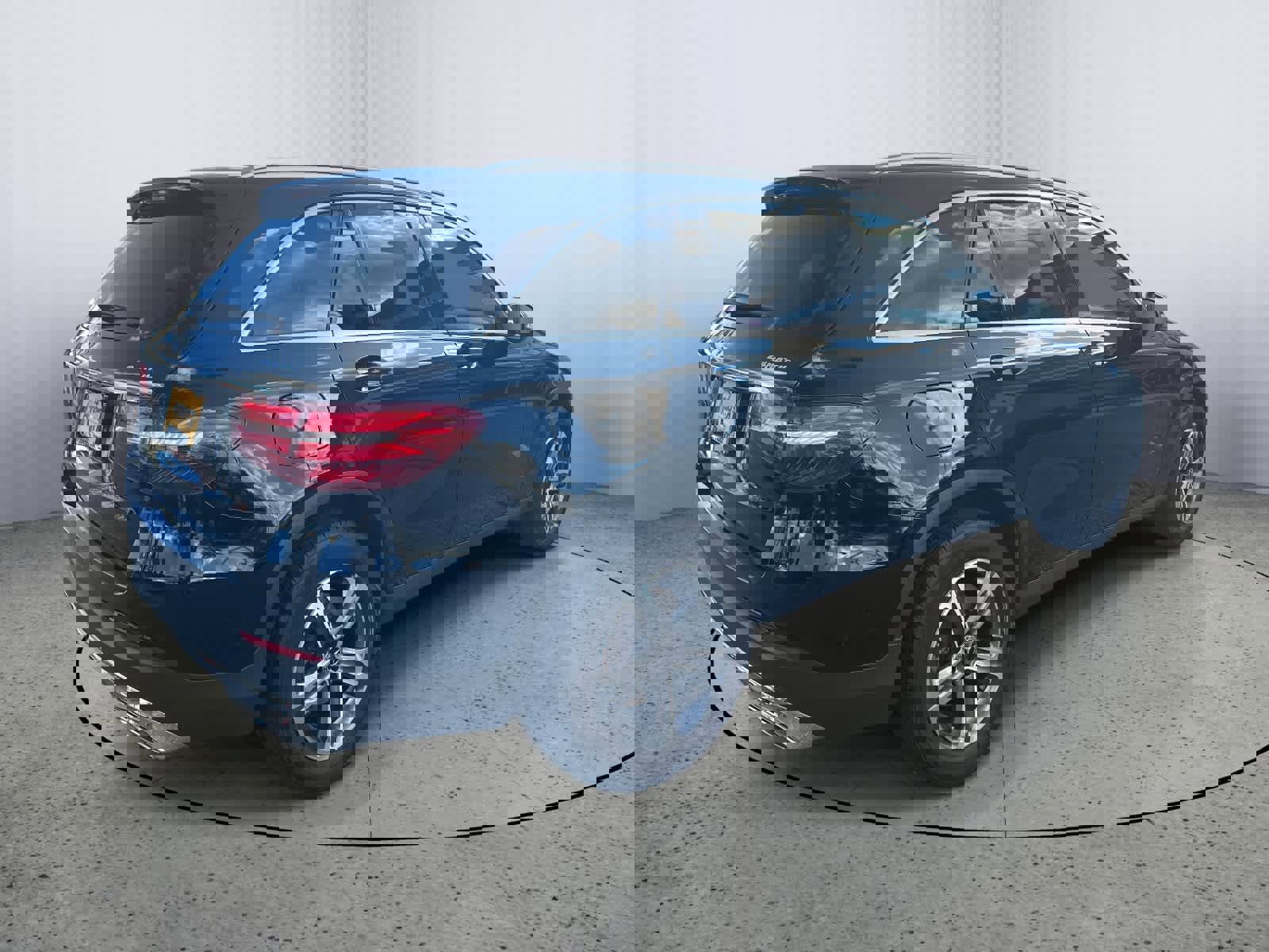 Used 2019 Mercedes-Benz GLC 300 4MATIC image 3