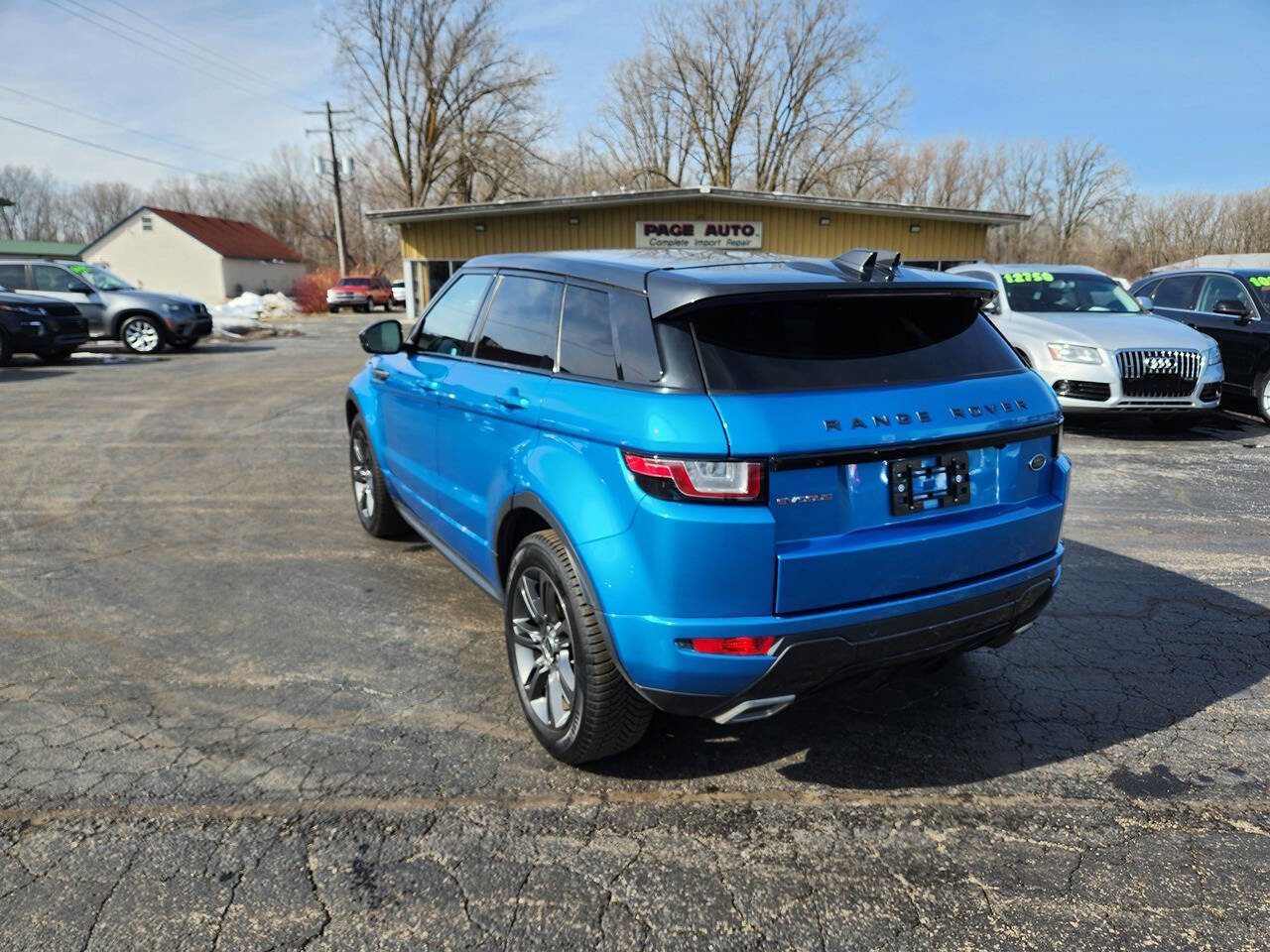 Used 2018 Land Rover Range Rover Evoque Landmark Edition image 3