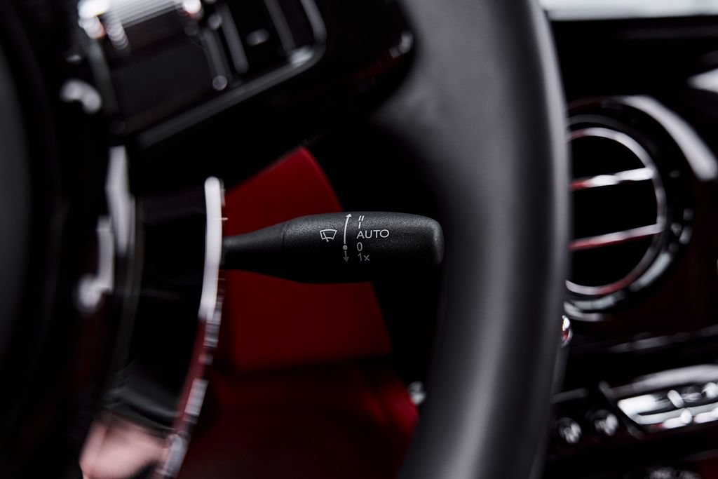 Used 2021 Rolls-Royce Phantom Sedan RWD image 78