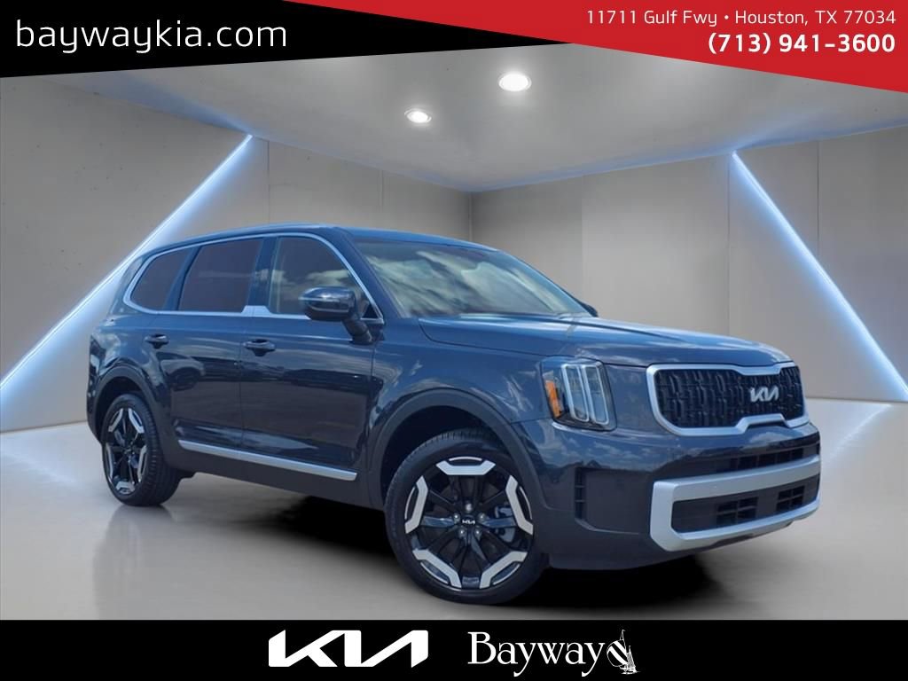 Certified 2025 Kia Telluride EX w/ EX Captain's Chair Package
