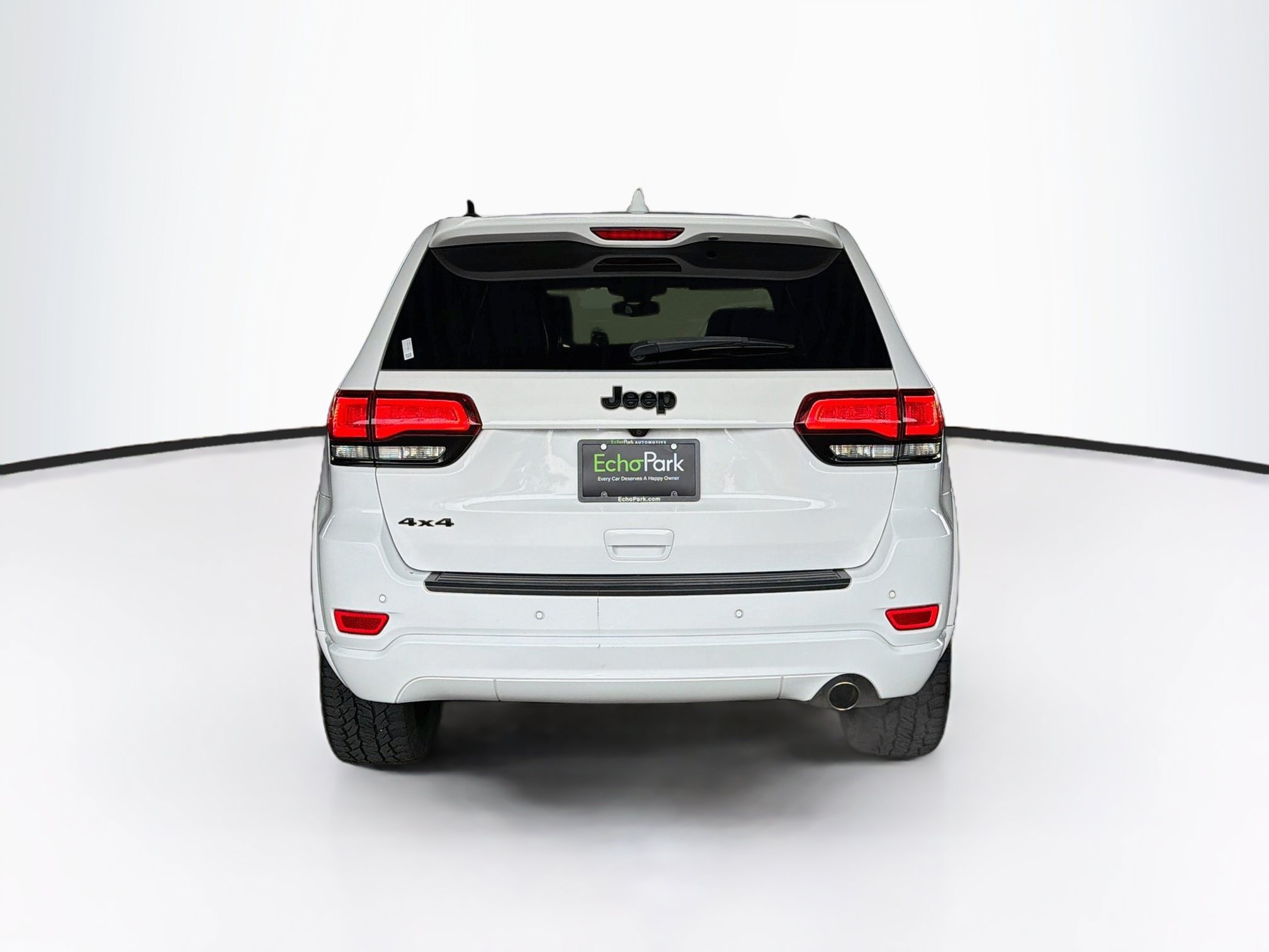 Used 2019 Jeep Grand Cherokee Altitude AWD/4WD image 7