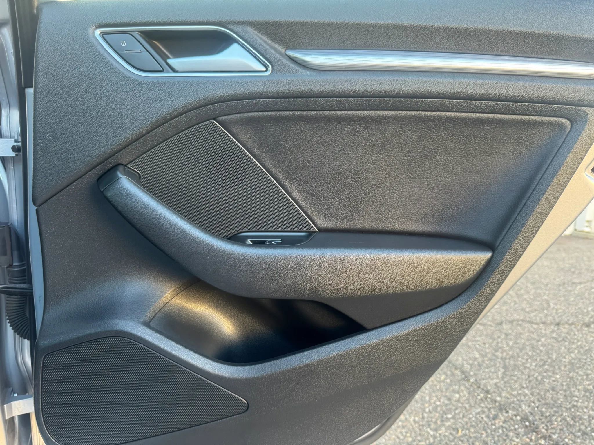 Used 2015 Audi A3 TDI Premium Plus FWD image 16