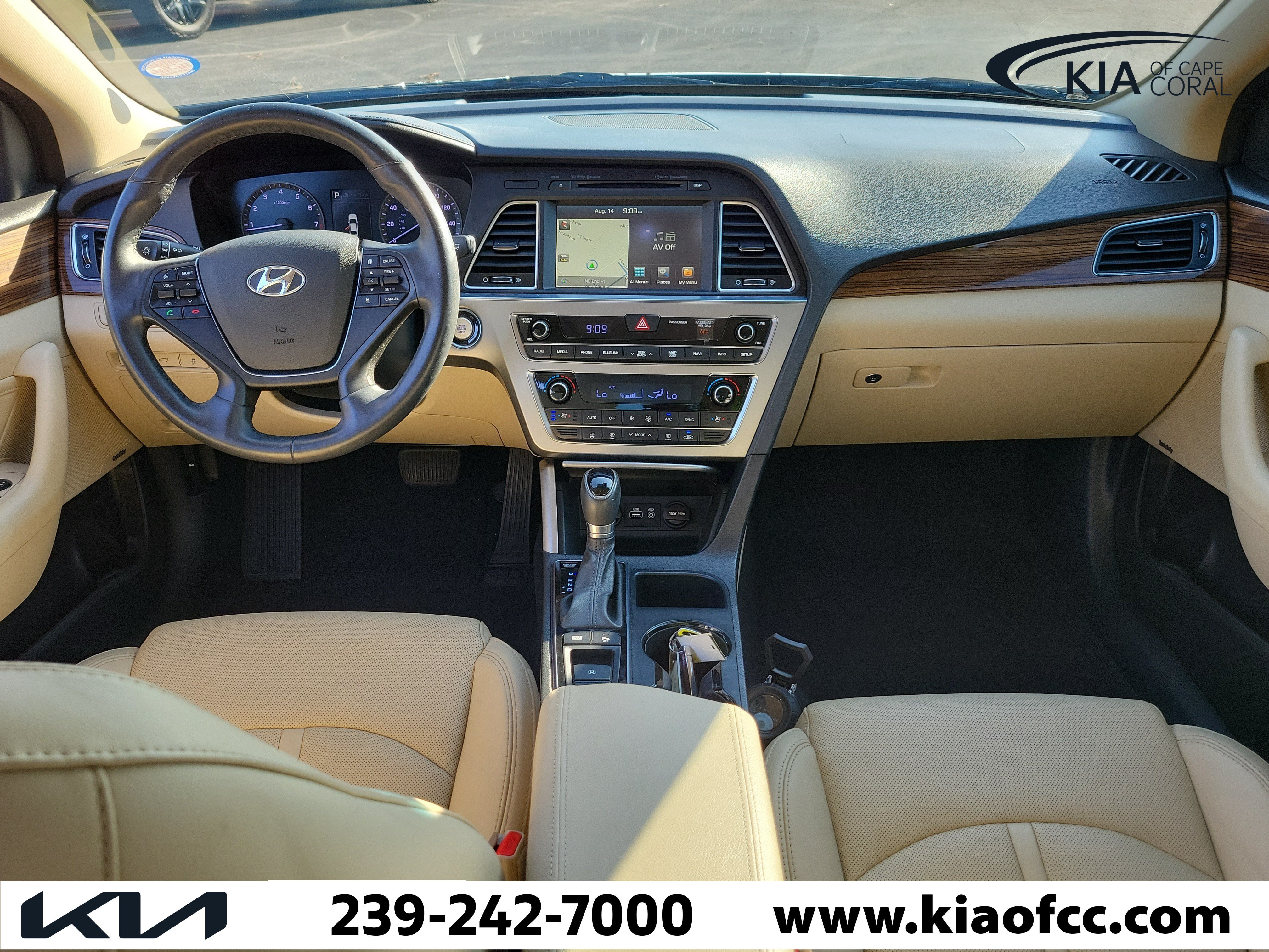 Used 2016 Hyundai Sonata Limited w/ Option Group 04 FWD image 15