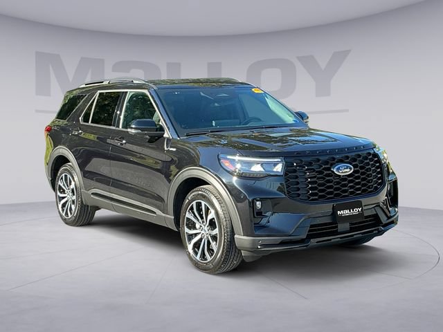 Used 2025 Ford Explorer ST-Line AWD/4WD image 7