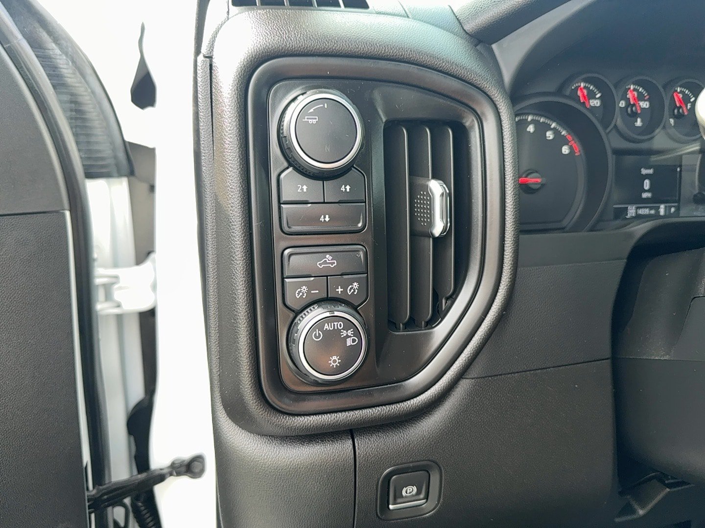 Used 2023 Chevrolet Silverado 2500 W/T w/ WT Fleet Convenience Package AWD/4WD image 20