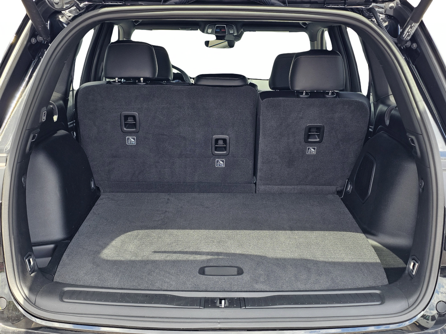 New 2026 Jeep Grand Cherokee Limited RWD image 12