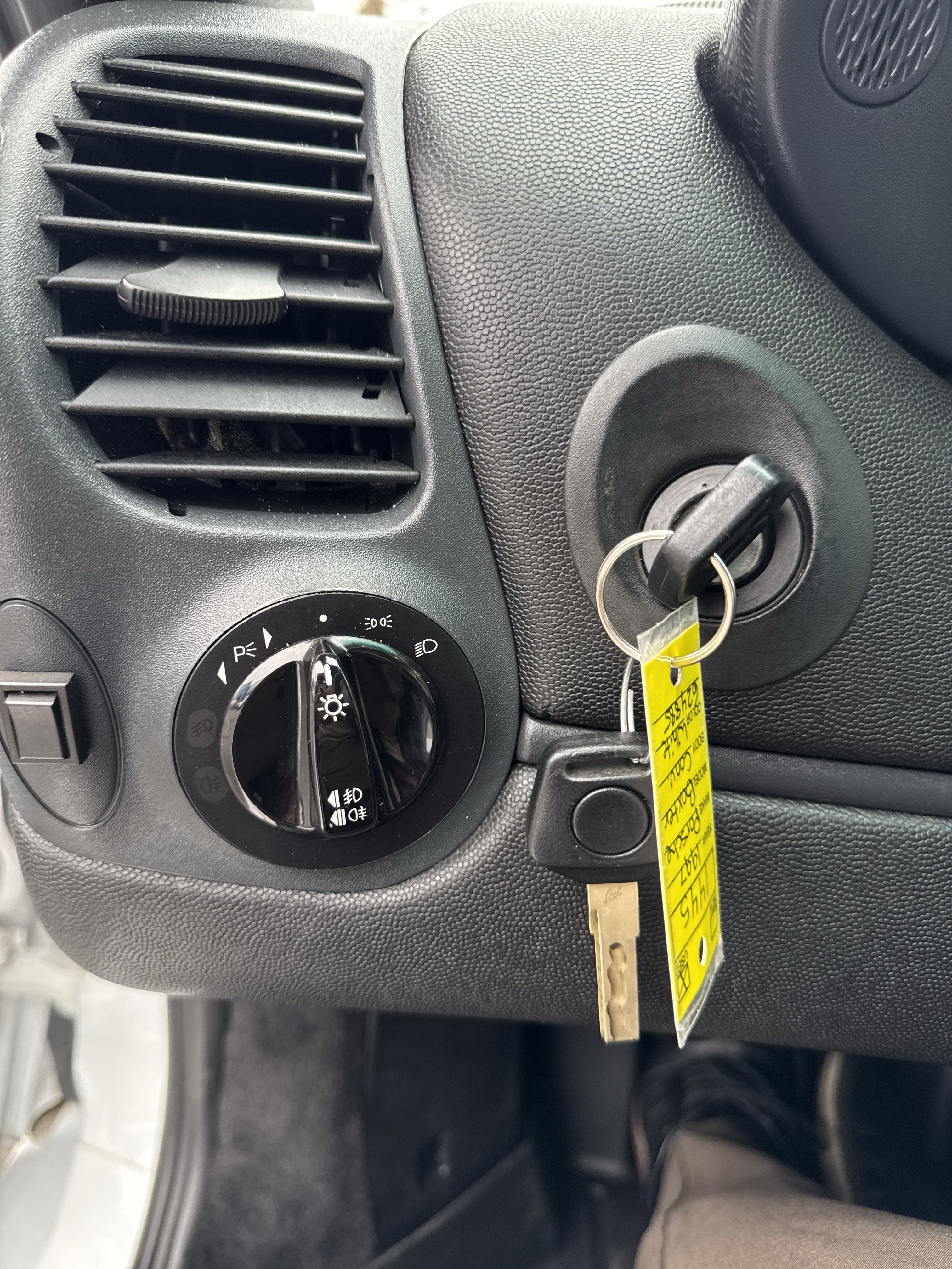 Used 1997 Porsche Boxster image 28