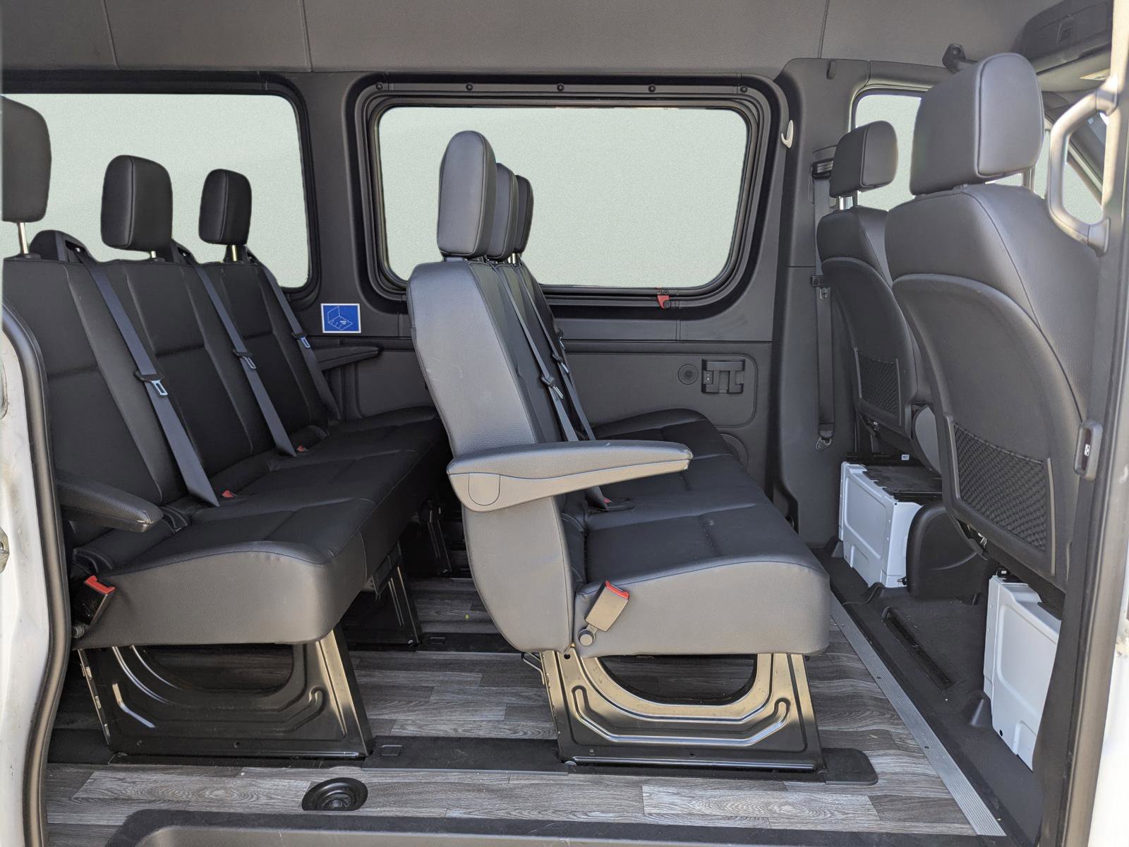 Used 2019 Mercedes-Benz Sprinter 2500 image 18