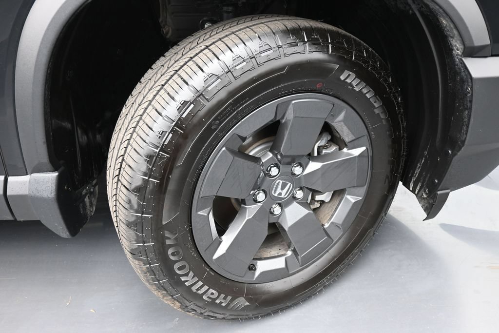 Used 2026 Honda Passport RTL image 39