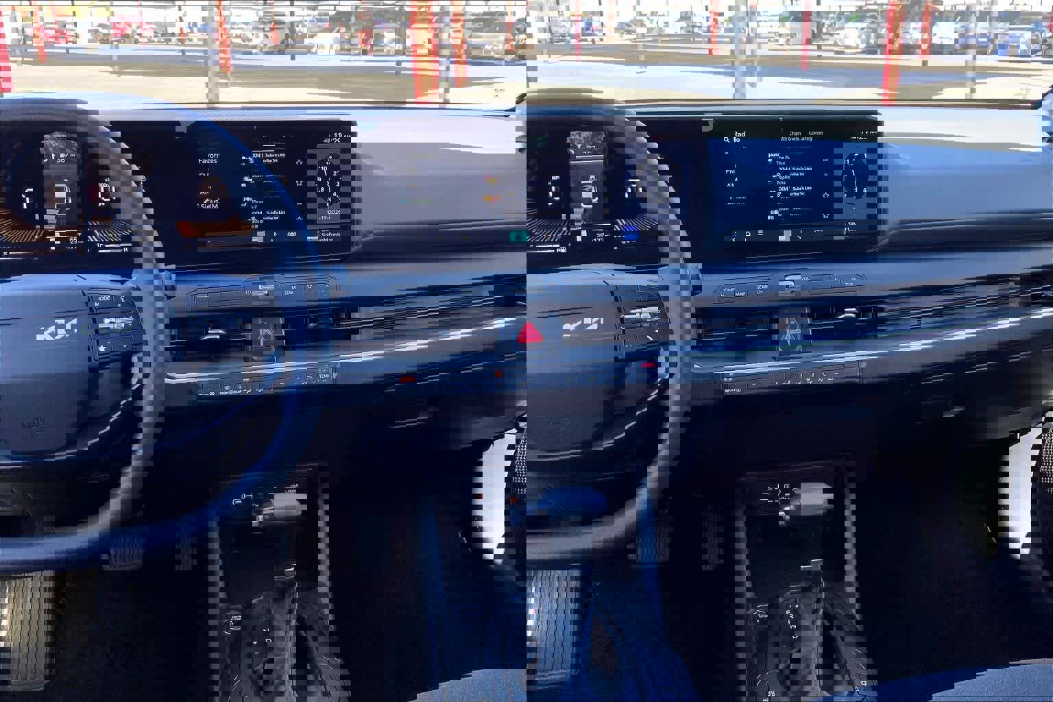 Used 2025 Kia K4 LXS image 7