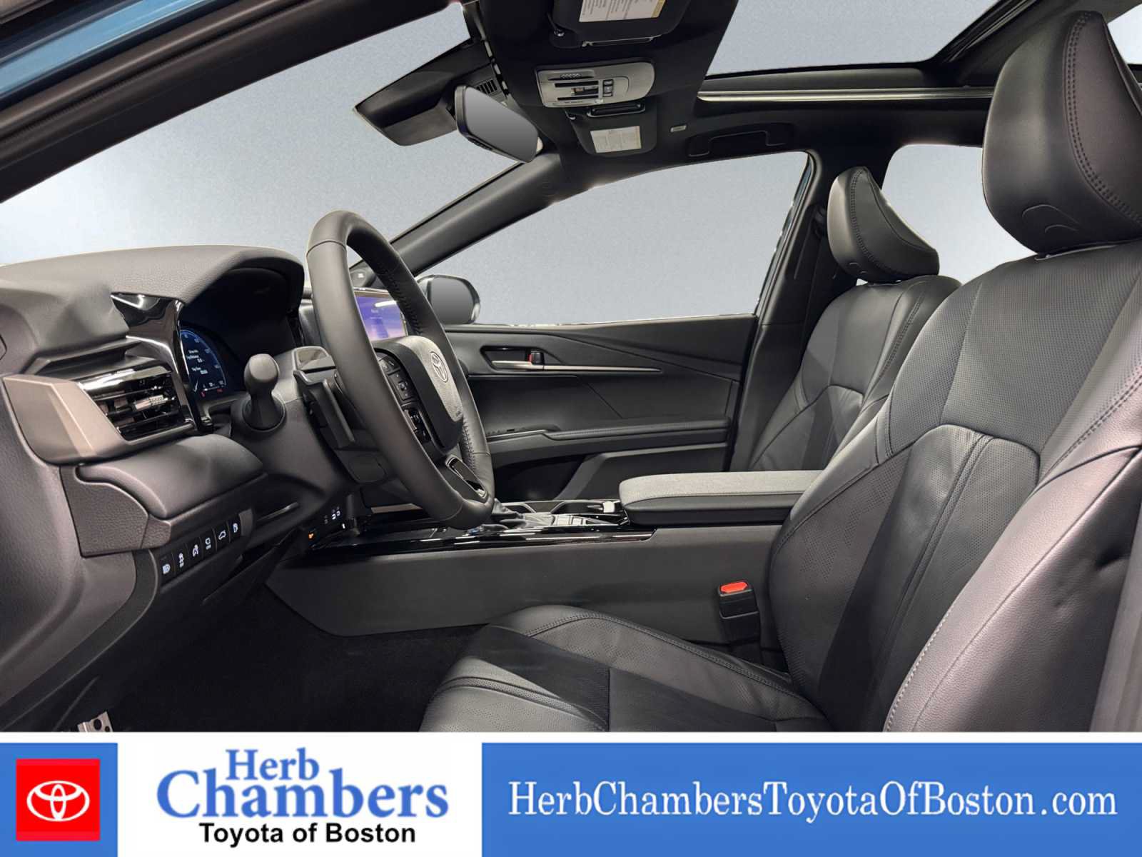 New 2026 Toyota Camry XSE w/ Premium Plus Package AWD/4WD image 7