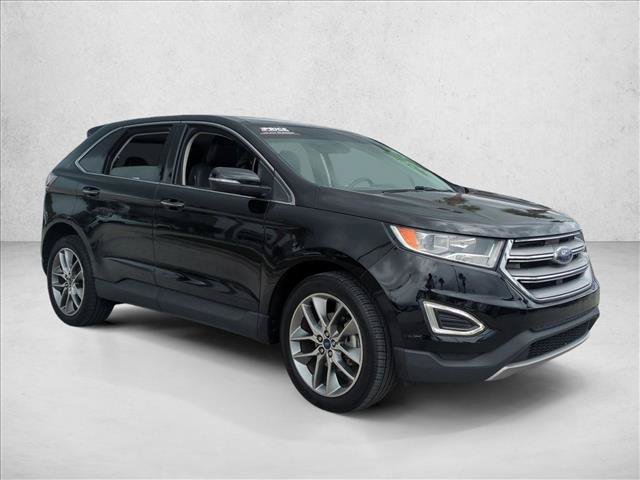 Used 2016 Ford Edge Titanium w/ Technology Package FWD image 3