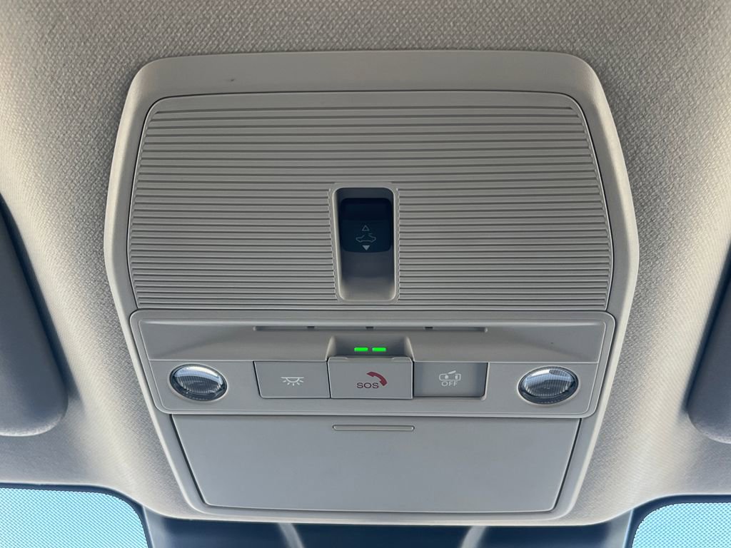 New 2026 Nissan Sentra SR w/ SR Premium Package FWD image 34