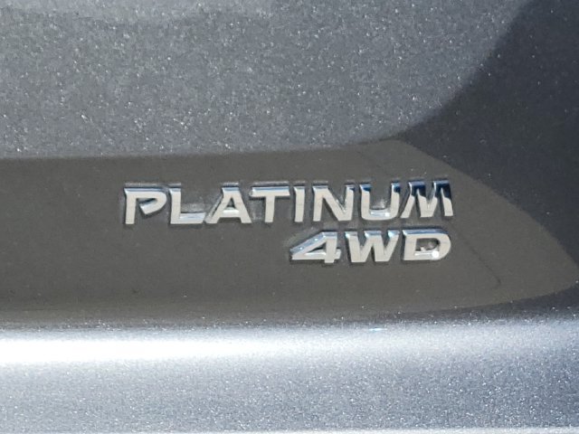 Used 2022 Nissan Pathfinder Platinum w/ Cargo Package AWD/4WD image 18
