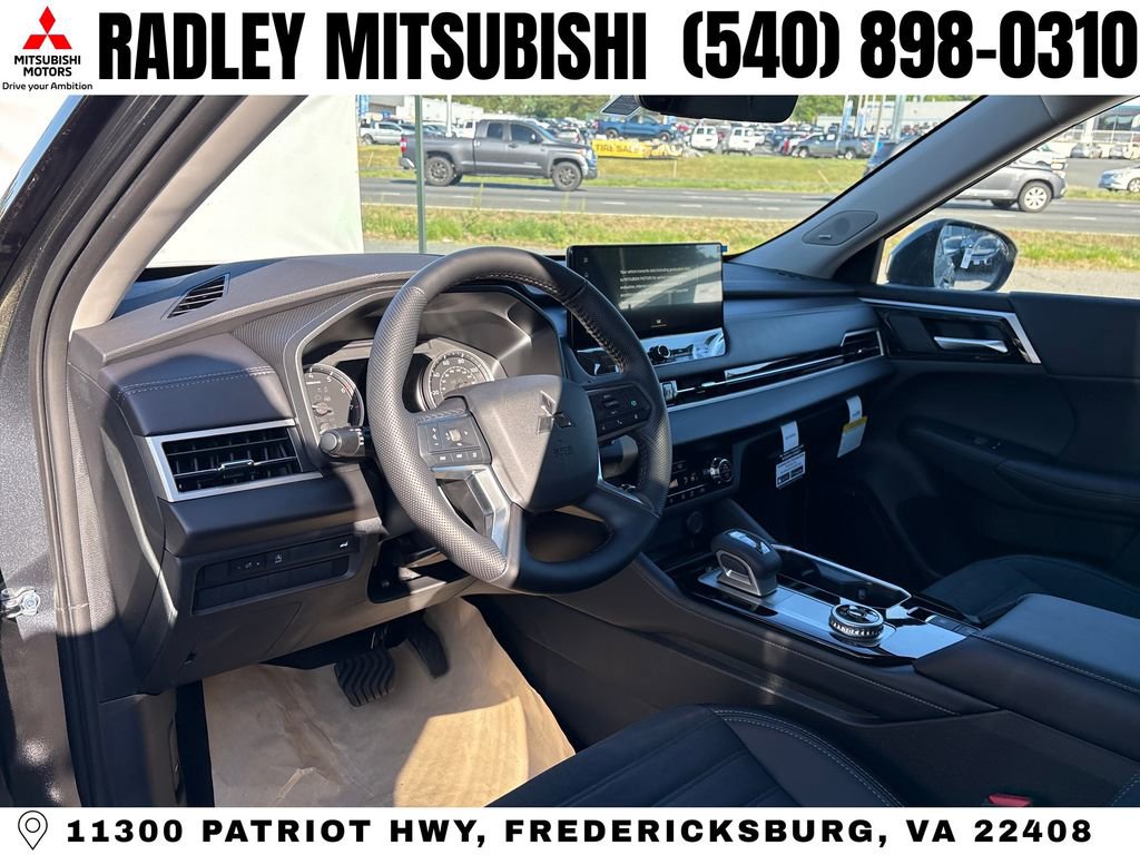 New 2026 Mitsubishi Outlander SE AWD/4WD image 10