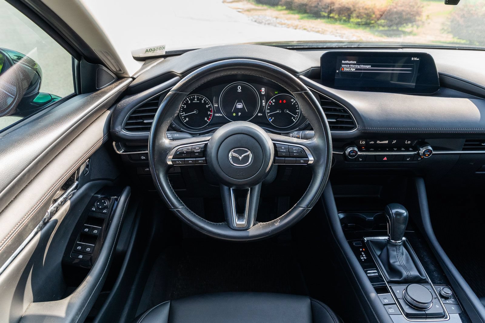Used 2025 MAZDA MAZDA3 s FWD image 24
